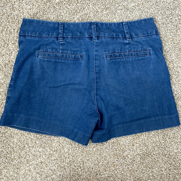 New York & Company stretch shorts - Picture 3 of 3